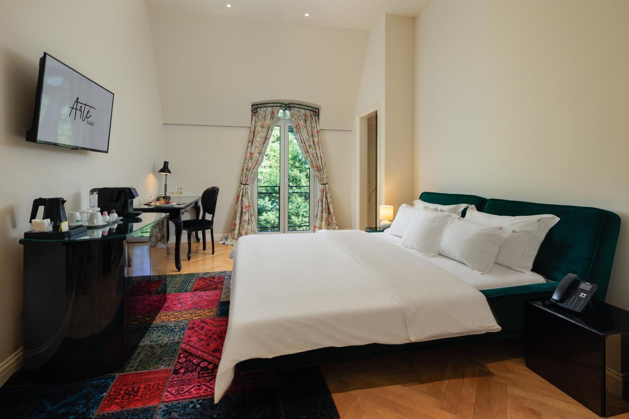 Arte Boutique Hotel ติรานา ภายนอก รูปภาพ