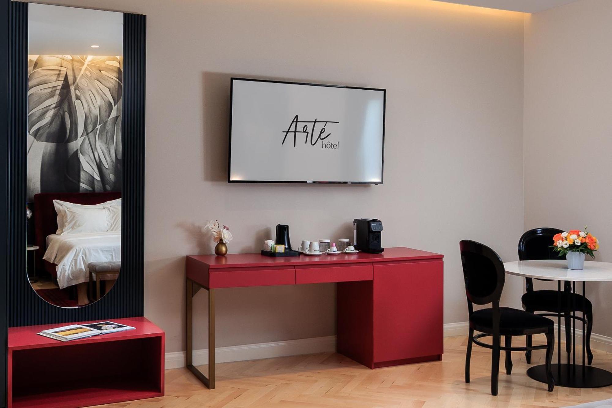 Arte Boutique Hotel ติรานา ภายนอก รูปภาพ
