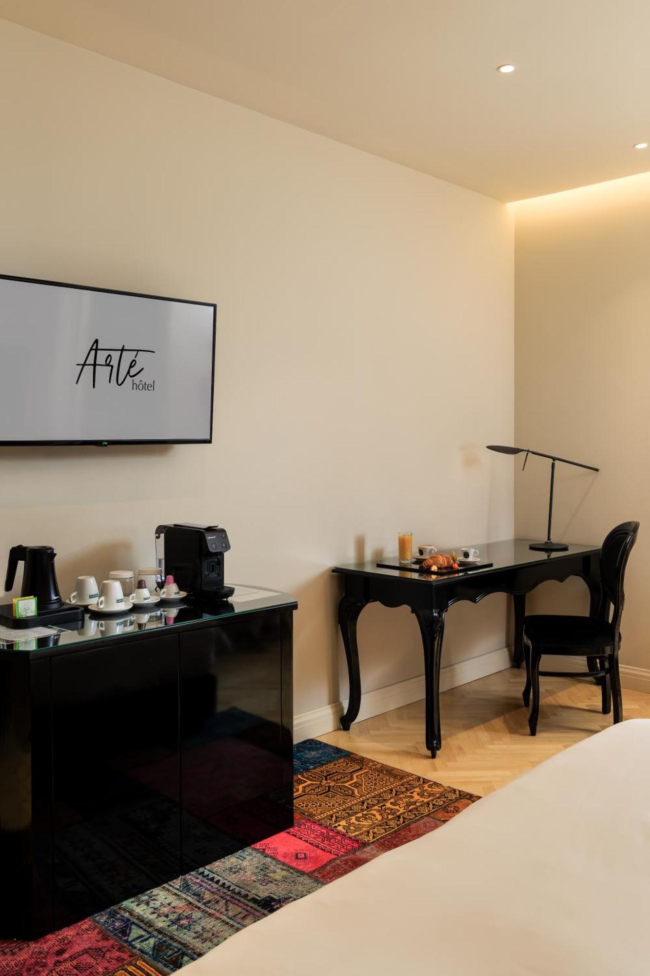 Arte Boutique Hotel ติรานา ภายนอก รูปภาพ